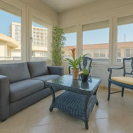 Moderno Junto A La Playa Ideal Familias